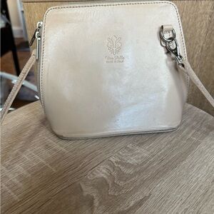 Vera Pelle Beige Leather Crossbody Bag